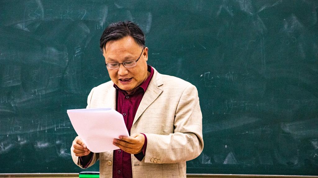 段双全教授对学生进行点评