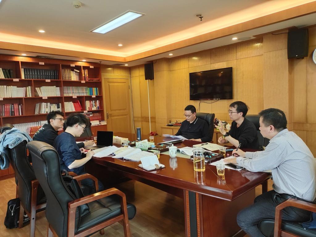 对党忠诚情景课讨论现场